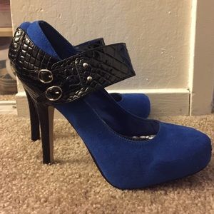 Royal Blue Pump