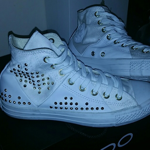 CONVERSE