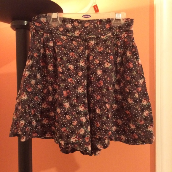 Floral Shorts Bundles - Picture 3 of 3
