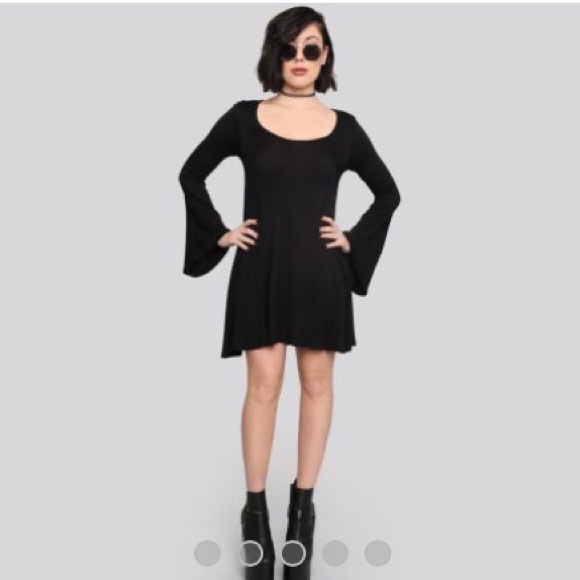 gypsy skater dress SO Dress Size XL Juniors Black & White Skater Gypsy Style Scoop Neckline New