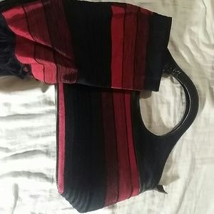 Red and black beach tote