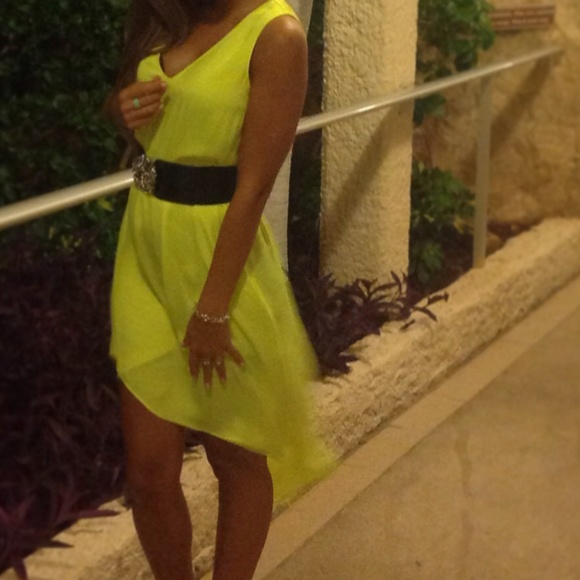 Dress) - Picture 3 of 3