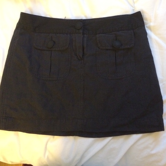 BCBG pinstripe miniskirt with front pockets