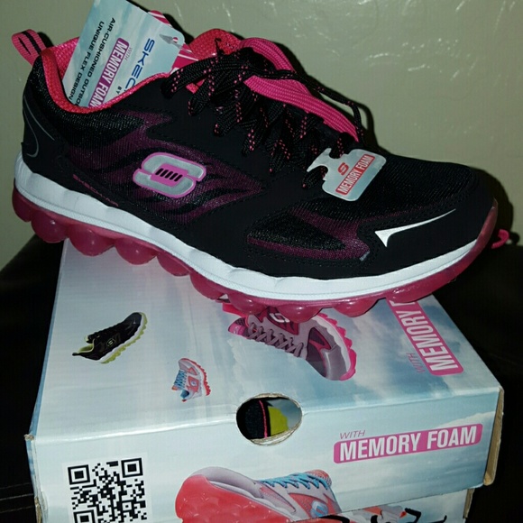 Skechers