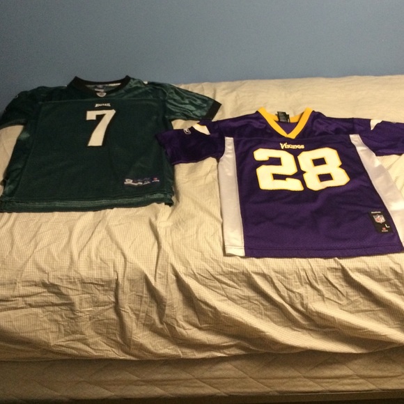 Adrian Peterson & Michael Vick Reebok NFL Jerseys - Picture 1 of 3