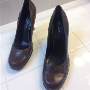 Nine West brown heels