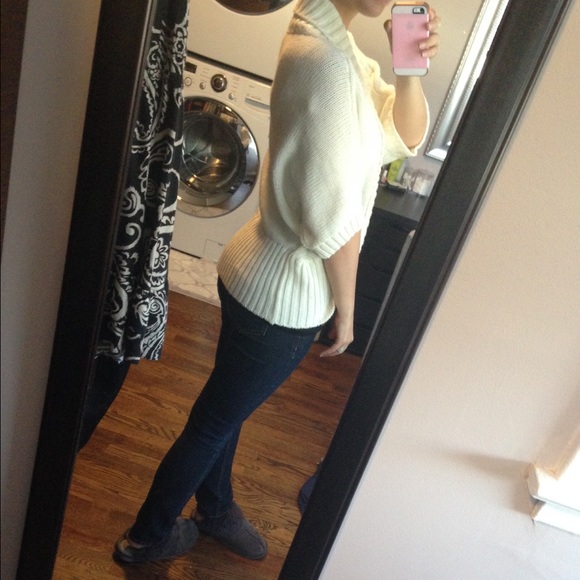 White sweater - Picture 3 of 4