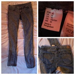 Acid Wash Light Denim Jeggings