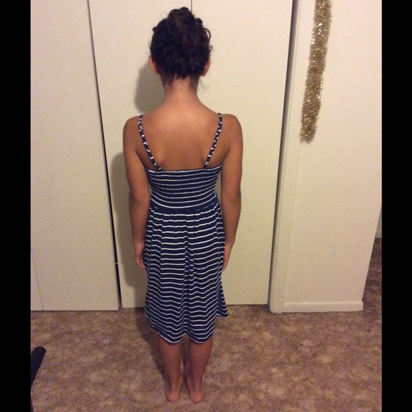 Dress😊 - Picture 2 of 2