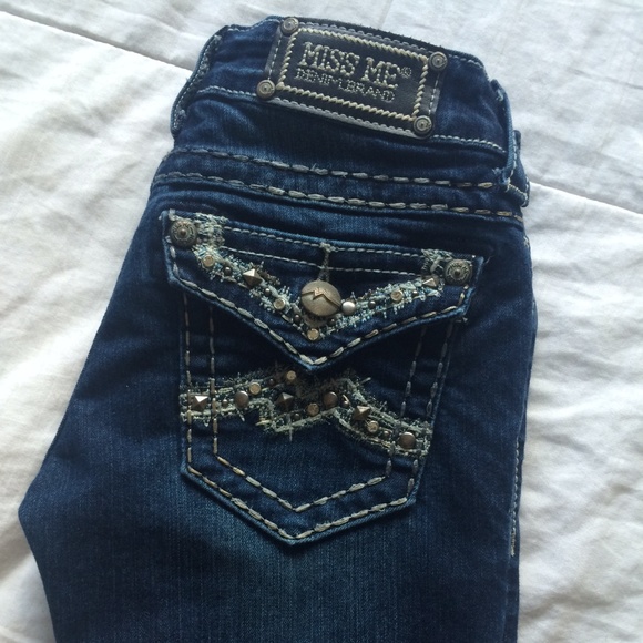 Miss Me Jeans size 25 (like new)