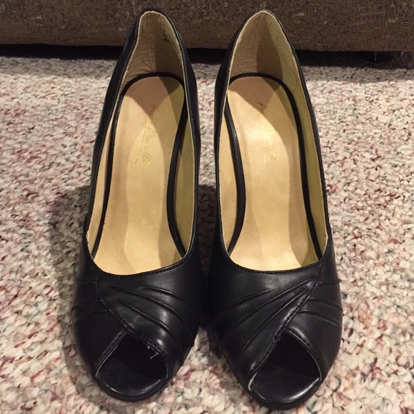 Black peep-toe heels