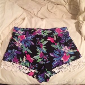 NWOT Tropical shorts