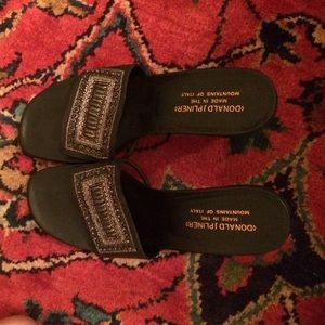 Donald j pliner sandles/ heels