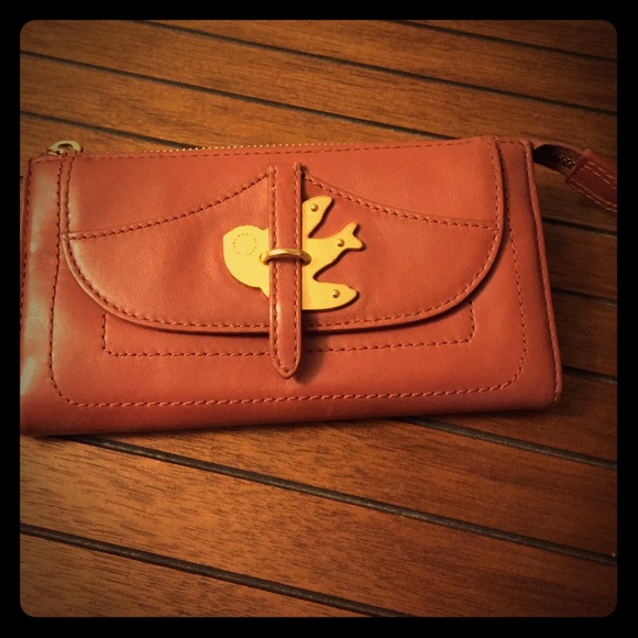 🎉HP City Chic🎉MBMJ Petal to the Metal Zip Clutch