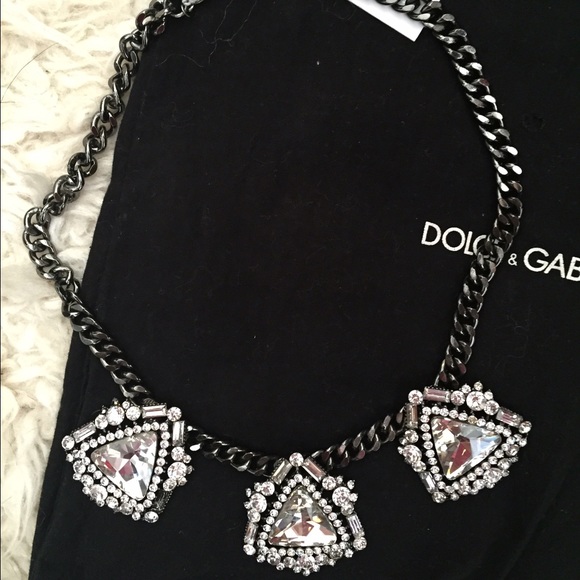Natasha Jewelry - Beautiful NWT statement piece 😍