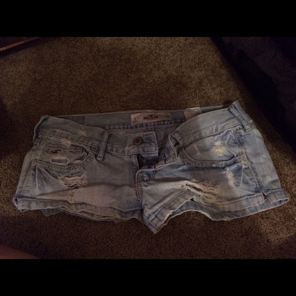 Hollister jean shorts