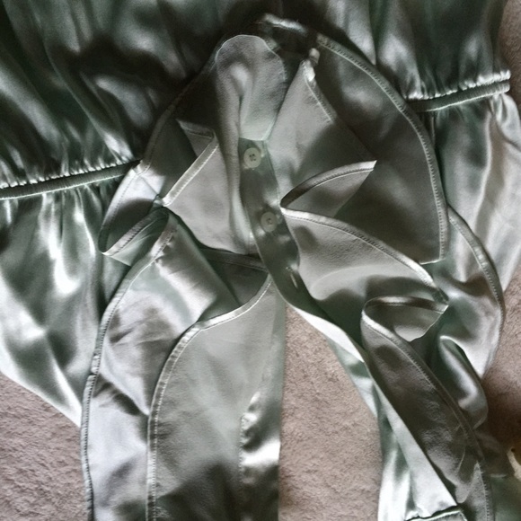 Silk Low-back Ruffle Dress by Marcianano - Picture 3 of 4