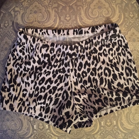 Varsity cheerleading spandex