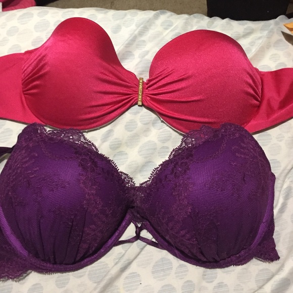 Swimming top and bra.