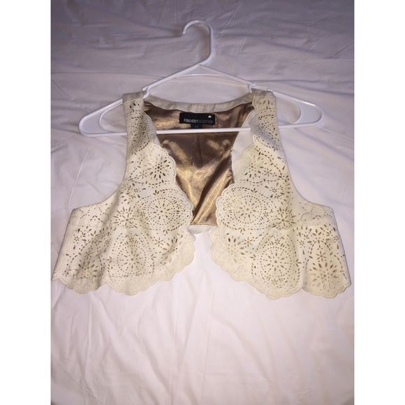 Cute white vest