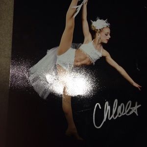 Chloe Lukasiak Autograph
