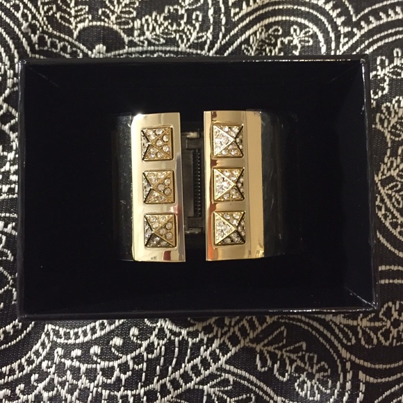 Victoria Secret Cuff Bracelet