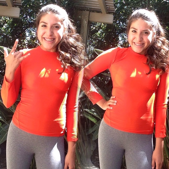 Bright orange dry fit work out shirt!💛✔️