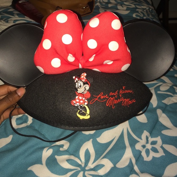 Minnie Mouse Ears cap - Picture 1 of 1