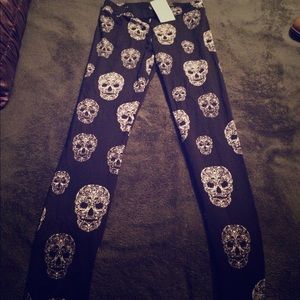 💀💀 Leggings