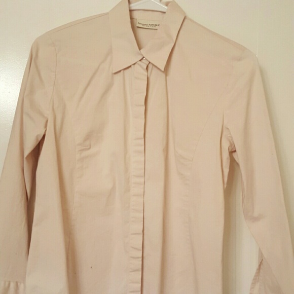 Banana Republic Button Up