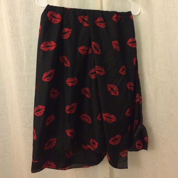 Lip pattern Scarf