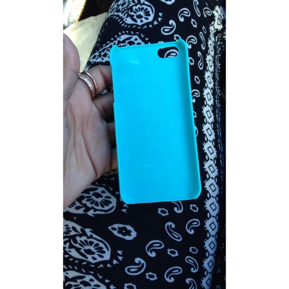 Betsy Johnson iPhone 5 and 5s case - Picture 2 of 2