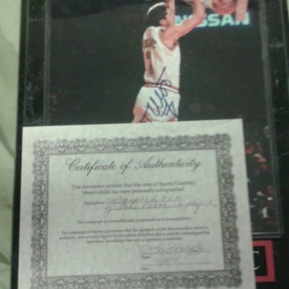 Toni Kukoc autograph - Picture 3 of 3
