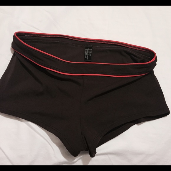 Ana short bathing suite bottom M