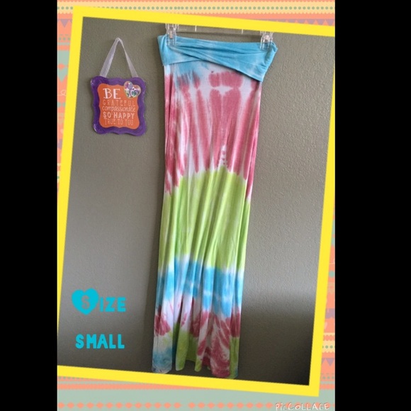 I sell all NEW women's clothing for great prices - Picture 4 of 4