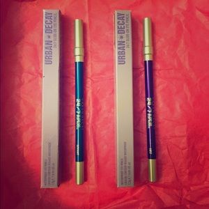 2 NEW Amazing Urban Decay Waterproof Eyeliners