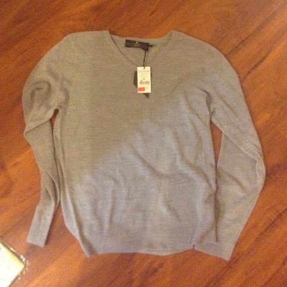 Cotton On Grey V-Neck Sweater
