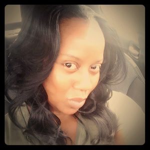 Meet your seller😘