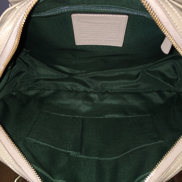 โSOLDโ COACH Patent Leather Chelsea PUTTY Satchel - Picture 3 of 4