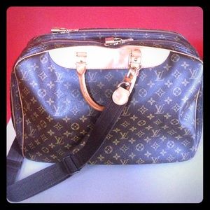 Louis Vuitton Monogram Alize 70 Suitcase