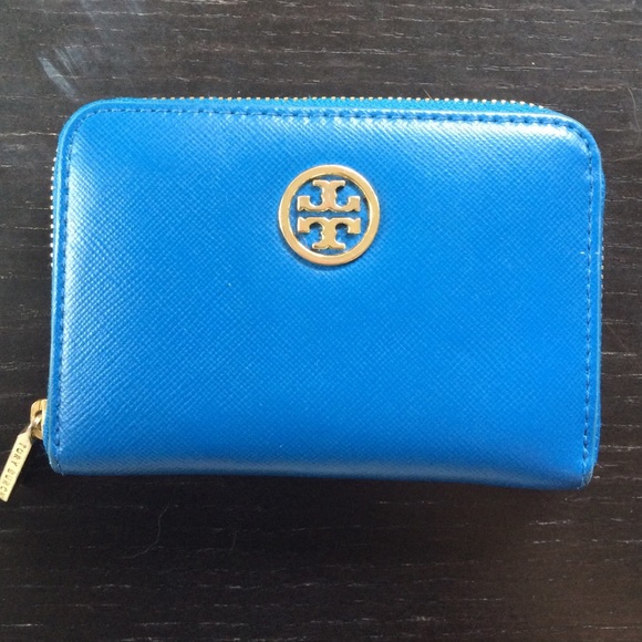 Gently used Tory Burch Robinson Coin Case