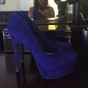 Jessica Simpson Platform pumps