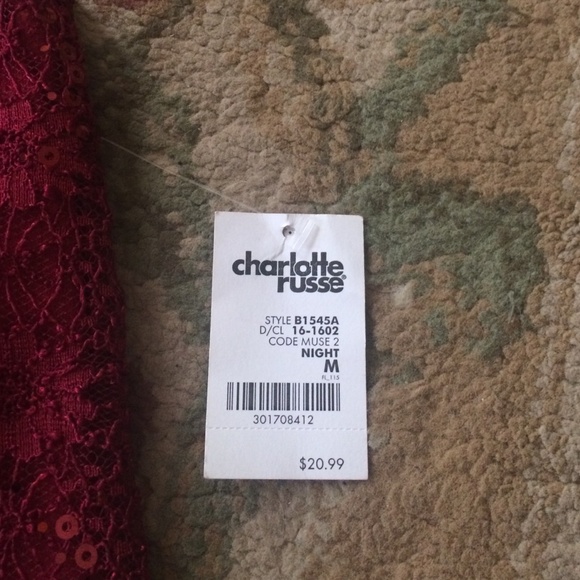 Top - Picture 2 of 3