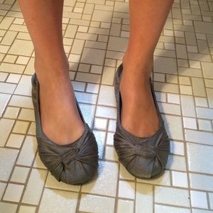 Size 5M grey Rocketdog flats