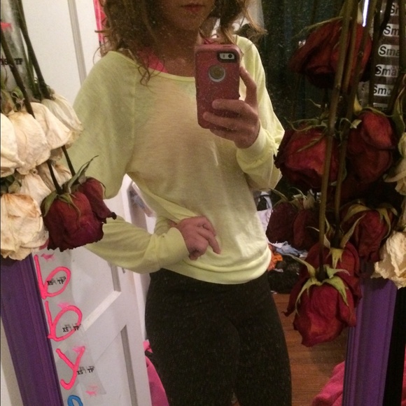 Victoria's Secret long sleeve - Picture 3 of 3