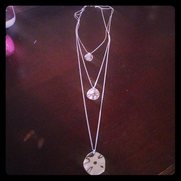 Convertible three tier silver necklace