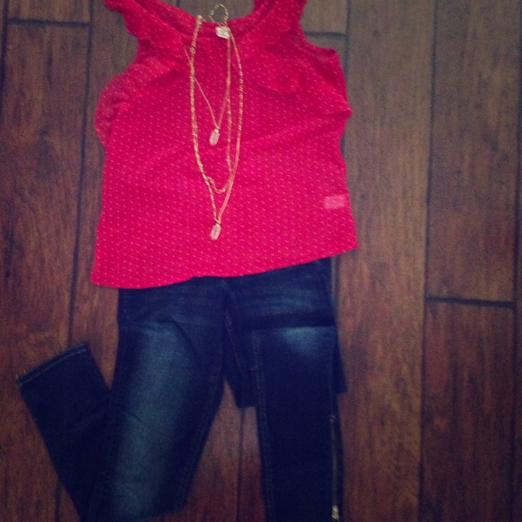 Poka dot pink tank