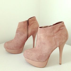 Steve Madden stiletto ankle booties