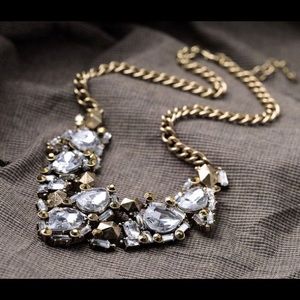 Stella & Dot Zora crystal necklace