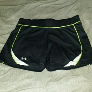Under Armour shorts heat gear